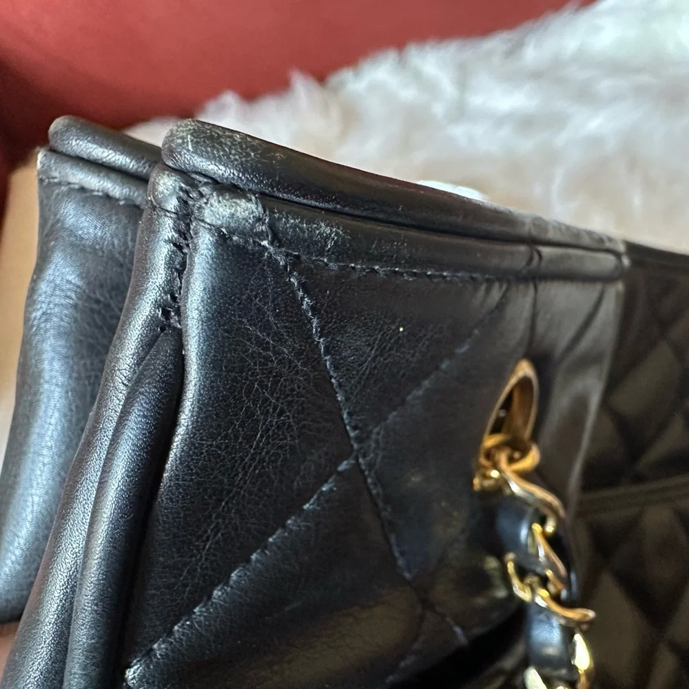 Chanel-Vintage Matelassé Chain Shoulder Bag w/ Coco Charm - Picture 9 of 16